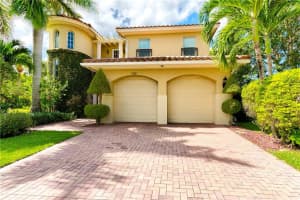 10885 NW 80th Cir, Parkland, FL 33076, Sold 11/27/19