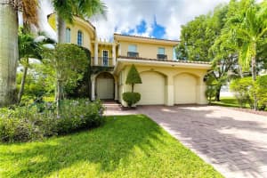 10885 NW 80th Cir, Parkland, FL 33076, Sold 11/27/19