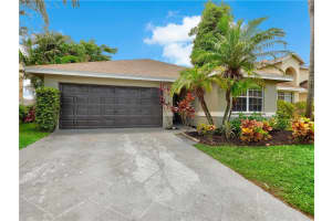1069 Fairfax Cir W, Boynton Beach, FL 33436, Sold 11/20/19