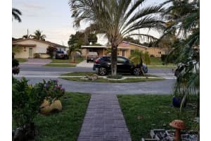 829 NW 10th Ave, Dania Beach, FL 33004, Sold 09/30/19