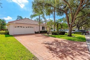 260 NW 101st Ave, Plantation, FL 33324, Sold 11/26/19