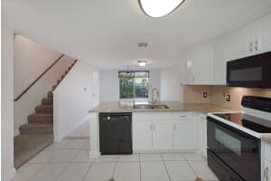 1086 Jeffery St, Boca Raton, FL 33487, Sold 09/26/19