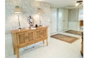 4300 N Ocean Blvd #2m, Fort Lauderdale, FL 33308, Sold 01/07/21
