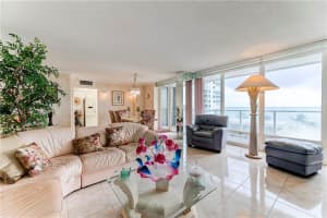 4300 N Ocean Blvd #4c, Fort Lauderdale, FL 33308, Sold 12/22/20