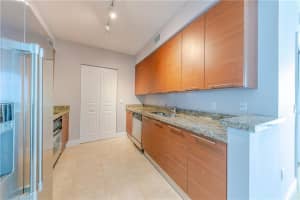 350 SE 2nd St, Fort Lauderdale, FL 33301, Sold 01/27/20