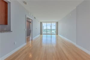 350 SE 2nd St, Fort Lauderdale, FL 33301, Sold 01/27/20