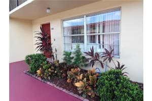 6670 SW 41st Pl, Davie, FL 33314, Sold 11/14/19