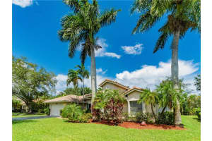 MLS# F10192830, Coral Springs, Florida 33071