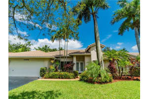 MLS# F10192830, Coral Springs, Florida 33071