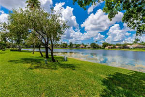 2103 Montpeliar, Weston, FL 33326, Sold 12/06/19