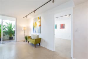 1621 Collins Ave, Miami Beach, FL 33139, Sold 10/09/19