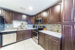 865 NW 47th St, Pompano Beach, FL 33064, Sold 01/06/20