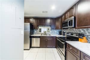 865 NW 47th St, Pompano Beach, FL 33064, Sold 01/06/20