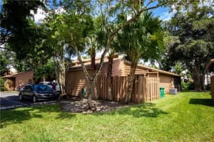 6192 Laurel Ln, Tamarac, FL 33319, Sold 11/26/19