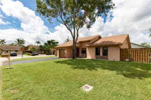 4505 NW 94th Way, Sunrise, FL 33351, Sold 12/03/19