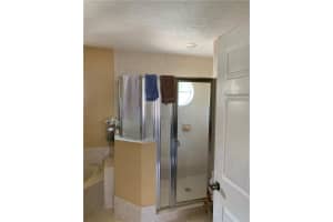 7291 NW 173rd Dr, Hialeah, FL 33015, Sold 01/10/20