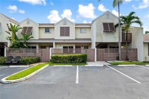 4906 S Hemingway Cir, Margate, FL 33063, Sold 11/14/19