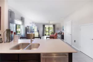 4206 N Dixie Hwy, Oakland Park, FL 33334, Sold 12/20/19
