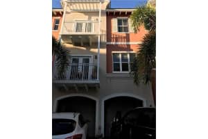 2365 Vintage Dr, Lighthouse Point, FL 33064, Sold 01/13/21