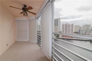 100 Golden Isles Dr, Hallandale Beach, FL 33009, Sold 11/08/19