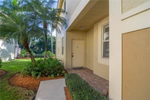 2140 Pasa Verde Ln, Weston, FL 33327, Sold 04/23/20