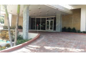 3000 Holiday Dr #1602, Fort Lauderdale, FL 33316, Sold 03/26/20