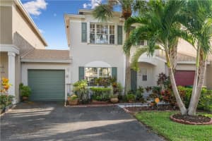 9548 N Vermosa Ln, Tamarac, FL 33321, Sold 11/08/19