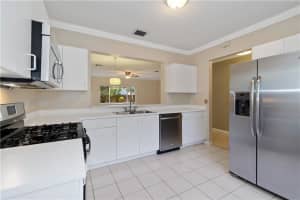 9548 N Vermosa Ln, Tamarac, FL 33321, Sold 11/08/19