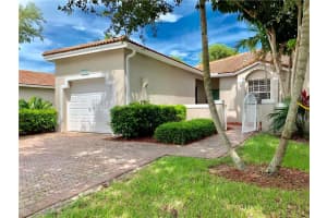 2400 E Aragon Blvd, Sunrise, FL 33313, Sold 12/11/19