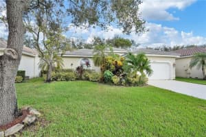 5939 NW 74th St, Parkland, FL 33067, Sold 01/13/20