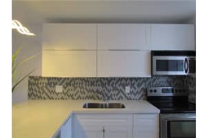 5300 NE 24th Terrace, Fort Lauderdale, FL 33308, Sold 02/29/20