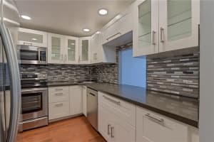 3015 N Ocean Blvd #4i, Fort Lauderdale, FL 33308, Sold 11/12/19