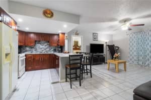 704 SE 2nd Ave, Deerfield Beach, FL 33441, Sold 01/27/20