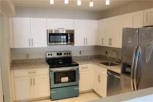 770 SE 2nd Ave APT E204, Deerfield Beach, FL 33441, Sold 10/30/19