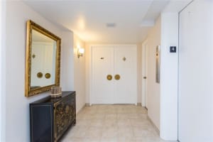 4300 N Ocean Blvd #4m, Fort Lauderdale, FL 33308, Sold 04/20/20