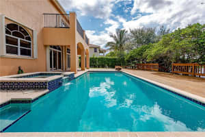 10492 SW 54th St, Cooper City, FL 33328, Sold 01/07/20