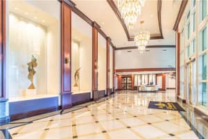 411 N New River Dr E, Fort Lauderdale, FL 33301, Sold 07/17/20