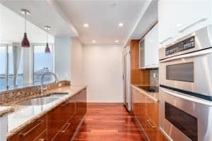 1819 SE 17th St, Fort Lauderdale, FL 33316, Sold 10/08/20