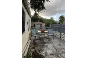 650 NW 214th Ave, Pembroke Pines, FL 33029, Sold 11/18/20