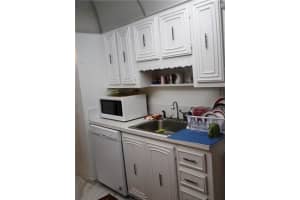 8205 NW 61st St APT B116, Tamarac, FL 33321, Sold 03/06/20