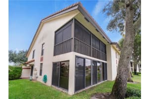 10439 S Circle Lake Dr, Boynton Beach, FL 33437, Sold 04/15/20