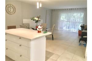 MLS# F10198537, Davie, Florida 33317