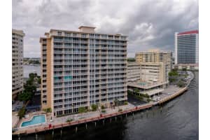 121 Golden Isles Dr, Hallandale Beach, FL 33009, Sold 01/30/20
