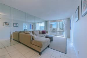 121 Golden Isles Dr, Hallandale Beach, FL 33009, Sold 01/30/20