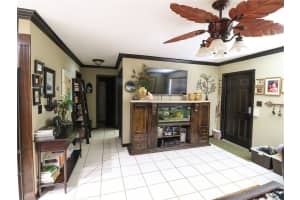 10215 NW 80th Ct, Tamarac, FL 33321, Sold 10/23/20