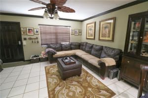 10215 NW 80th Ct, Tamarac, FL 33321, Sold 10/23/20