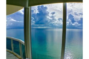 17555 Collins Ave, Sunny Isles Beach, FL 33160, Sold 10/26/20
