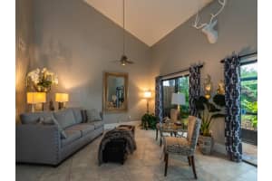 4169 S Pine Island Rd, Davie, FL 33328, Sold 12/06/19