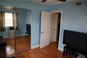 5550 Lakeside Dr APT 201, Margate, FL 33063, Sold 02/24/20