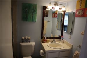 5550 Lakeside Dr APT 201, Margate, FL 33063, Sold 02/24/20